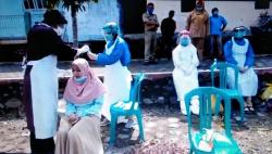 Jenguk Bayi, 18 Orang Positif Covid-19, Ratusan Warga Satu Desa Jalani Swab Massal
