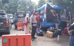 5 Travel Gelap Angkut Penumpang ke Garut dan Jateng Terjaring Razia Penyekatan di Cileunyi<