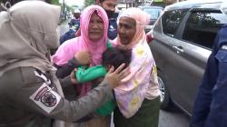 Gepeng di Makassar Melawan Dirazia Petugas