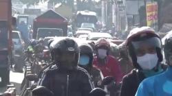 Penyekatan di Batas Kota Bandung, Cibiru Macet 3 Kilometer<
