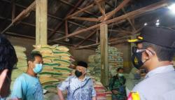 Bupati Bangka Barat Minta Pedagang Tidak Mainkan Harga Sembako