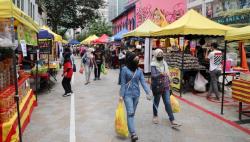 Kasus Covid Melonjak, Malaysia Larang Perjalanan Antarwilayah mulai Senin 10 Mei