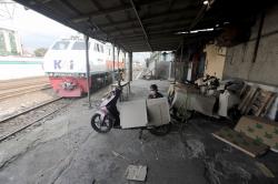 Jasa Pengiriman Paket Melalui Kereta Api Meningkat Jelang Lebaran