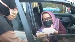 Video Masjid di Bintaro Gelar Penerimaan Zakat Drive Thru