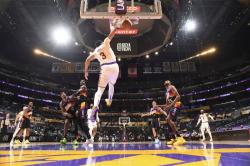 Hasil Lengkap NBA (10/5/2021): Anthony Davis Ngamuk, LA Lakers Hajar Phoenix Suns