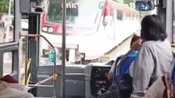 Sopir di Solo Ini Dipecat Setelah Bus BST yang Dikemudikan Terserempet KA  