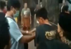Video Viral Pelaku Curanmor di Pasuruan Tertangkap dan Diikat di Pohon<
