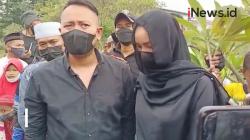 Bermain Bola Jadi Momen Terakhir Vicky Prasetyo bersama Sapri Pantun