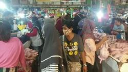 H-1 Idul Fitri, Warga Pontianak Barat Serbu Pasar dan Langgar Prokes  