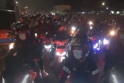 Video Perbatasan Karawang - Subang Ditutup Jelang Lebaran, Jalur Pantura Macet 5 Km