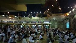 Ratusan Warga Salat Id di Masjid Jakarta Islamic Center Koja dengan Menerapkan Prokes