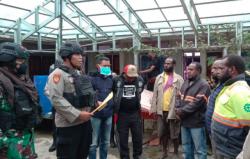 Jenazah Anggota Teroris KKB Kelompok Lekagak Telenggen Dievakuasi, TNI-Polri Olah TKP