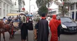 Video Inilah Aksi Komunitas Cosplay di Bandung