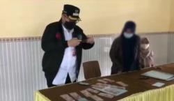 Pergoki Camat Lakukan Pungli, Bupati Kediri Temukan Barang Bukti Rp15 Juta