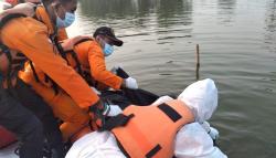 Perempuan Tenggelam di Danau Cipule Karawang Ditemukan Meninggal<