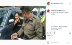 Preman Tersenyum saat Kena Penyekatan Petugas, Netizen: Mantap Kang Mus<