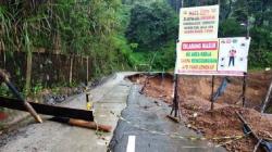Jalan Takengon-Isaq di Aceh Tengah Putus Total Diterjang Longsor