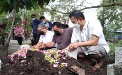 8 Tahun Idap Alzheimer, Ibu Mertua Artis Mona Ratuliu Meninggal Dunia 