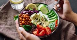 Tips Atur Pola Makan Sehat bagi Kaum Rebahan, Salah Satunya Kurangi Kopi