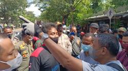 Buruh Demo di Dekat Permukiman, Warga Ancol Protes