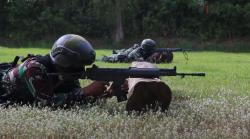 Asah Kemampuan Tempur, Prajurit Marinir Latihan Menembak Reaksi