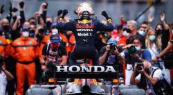 Kemenangan Red Bull Racing Honda Dirayakan Penggemar Otomotif Indonesia 