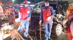 Mobil APV Hantam Truk Tronton di Tol Tanjung Barat, Tujuh Orang Terluka