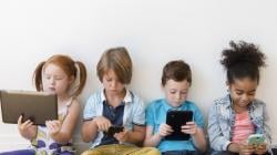 Bahaya Kecanduan Gadget, Anak Harus Mendapatkan Literasi Digital dari Orang Tua