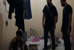 Detik-Detik Polisi Grebek Rumah yang Dijadikan Lokasi Pembuatan Ganja Sintetis