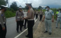 Polisi Sebut Bus Terguling Tewaskan 4 Penumpang di Jalintim karena Sopir Ugal - Ugalan <