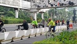 Video Ratusan Pesepeda Tak Masuk Jalur Khusus di Jalan MH Thamrin