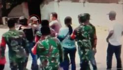 Detik-detik Dadang Buaya Bawa Parang Diamankan di Koramil Pameungpeuk Garut