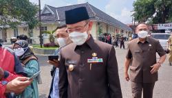 Ditinggal Setahun karena Covid-19, Sekolah di Majalengka Kotor dan Tak Terawat