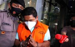 Penyidik KPK Stefanus Robin Resmi Dipecat, Ini Bentuk Pelanggarannya<