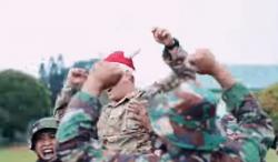 Latihan Bersama TNI, Prajurit AS Nikmati Nasi dan Mi Goreng