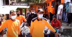 Video 2 Wisatawan Tergulung Ombak Pantai Selatan