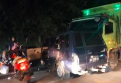 Kecelakaan Beruntun 5 Mobil di Padang, 6 Orang Dilarikan ke Rumah Sakit