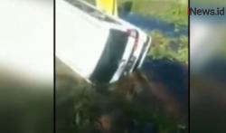Video Minibus Terjun ke Parit di Labuhanbatu, 4 Orang Tewas
