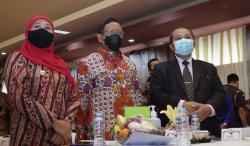 Adiknya Dilantik Jadi Rektor Unitomo, Ini Pesan Menkopolhukam Mahfud MD 