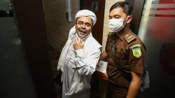 Ekspresi Habib Rizieq Dituntut 6 Tahun Penjara