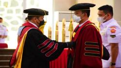 Keren! Jenderal Bintang 3 TNI Ini Dikukuhkan sebagai Profesor Sosiologi Keamanan