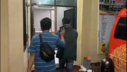 Penyebar Video Bugil di Tasikmalaya Ditangkap, Pasrah saat Digelandang Polisi<