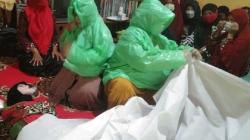 Warga di Gowa Dapat Pelatihan Penanganan Jenazah Pasien Covid
