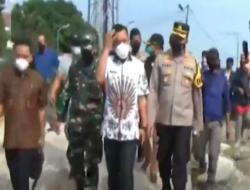 Video Polisi Selidiki Kasus Keracunan Gas Perusahaan Kertas