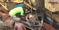 Video Alat Berat Masuk Sungai di Jepara, Operator Tewas