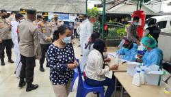 33 Orang Positif Covid, Satu RT di Jatiuwung Tangerang Lockdown 