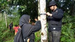 Geger, Muncul Makhluk Berbulu Lebat dan Berbau Busuk di Agam