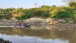 Mandi di Sungai Cisanggarung Cirebon, Bocah 13 Tahun Hilang Tenggelam<