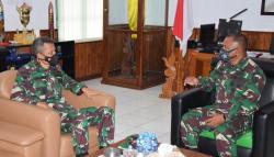 Waaster Panglima TNI Meninjau Program Serbuan Teritorial di Maluku