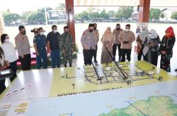 Kapolda NTB M Iqbal Cetuskan Strategi Tactical Floor Game Tekan Penularan Covid-19
